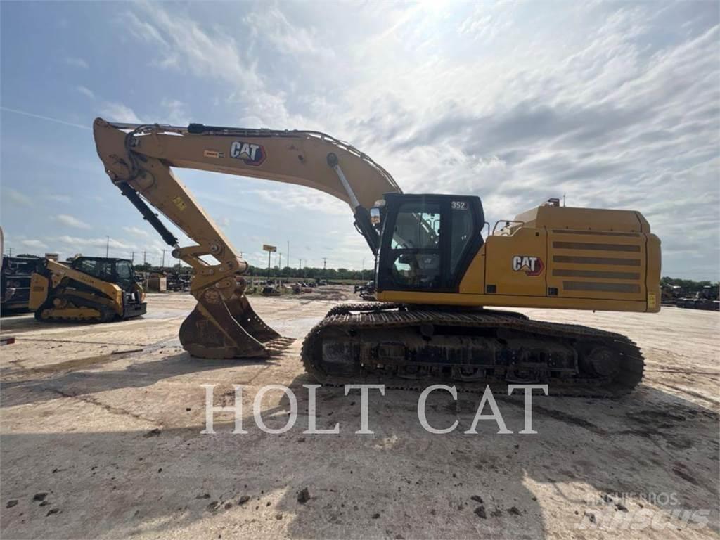 CAT 352 11 Telakaivukoneet