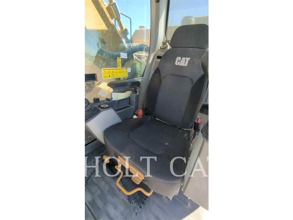 CAT 352 11 TC Telakaivukoneet