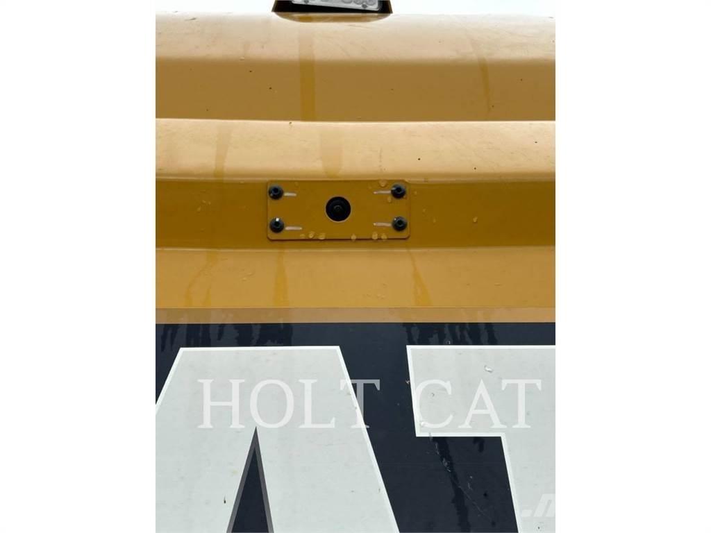 CAT 352 12 TC Telakaivukoneet