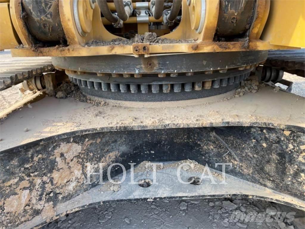 CAT 352 12 TC Telakaivukoneet