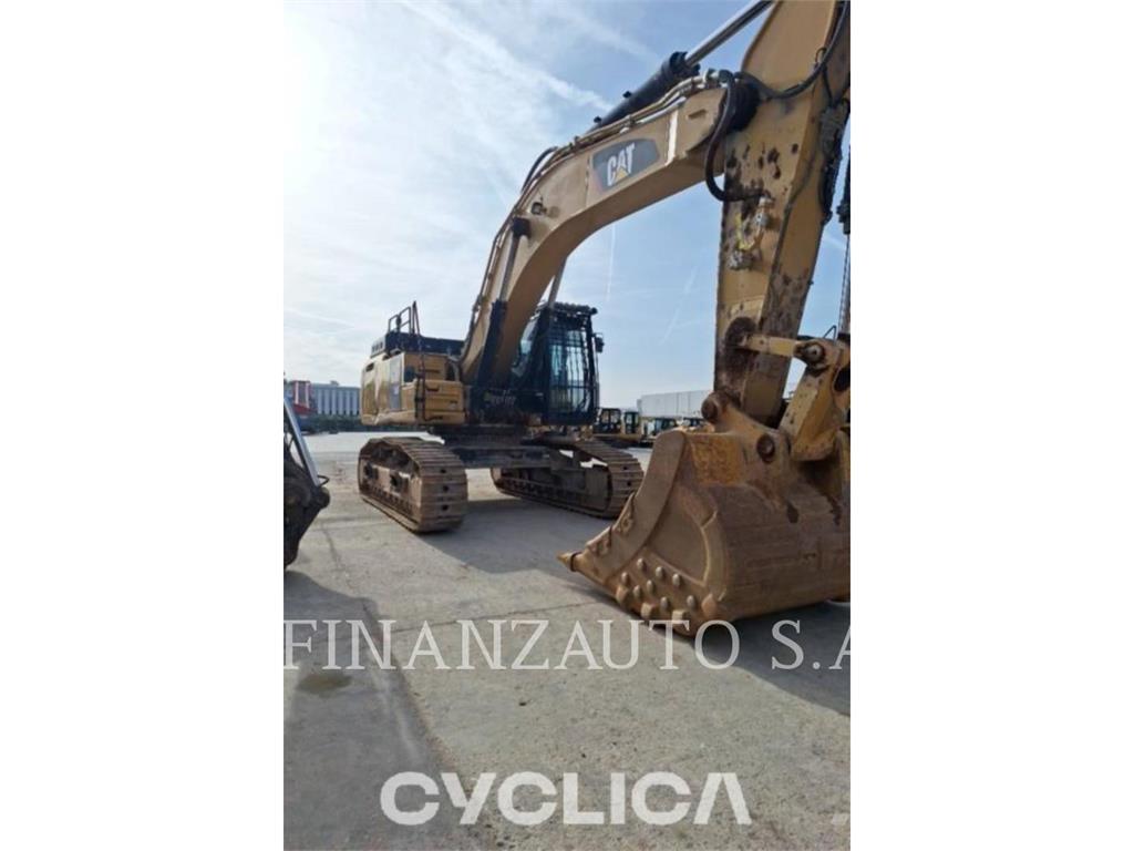 CAT 352FL Telakaivukoneet