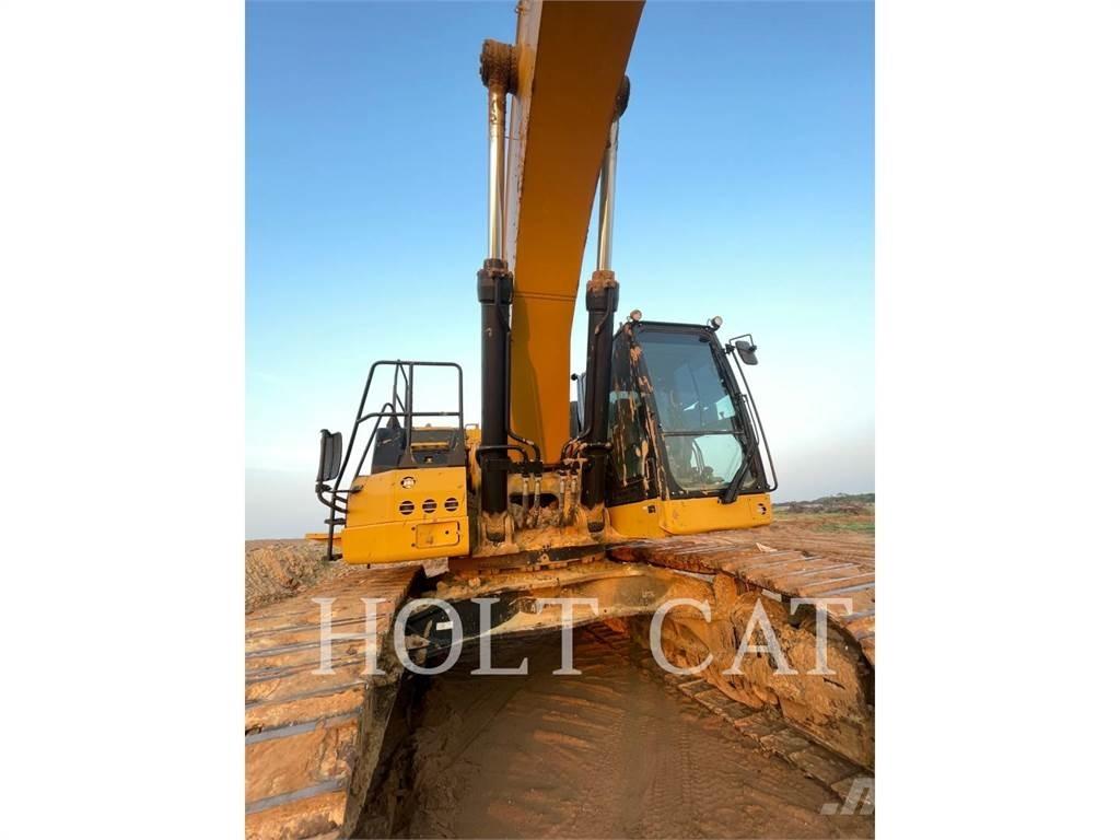 CAT 374-07 Telakaivukoneet