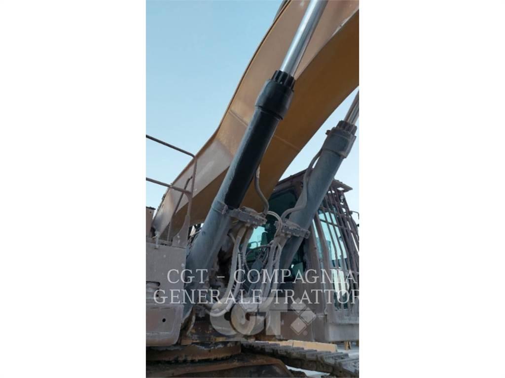 CAT 390F Telakaivukoneet