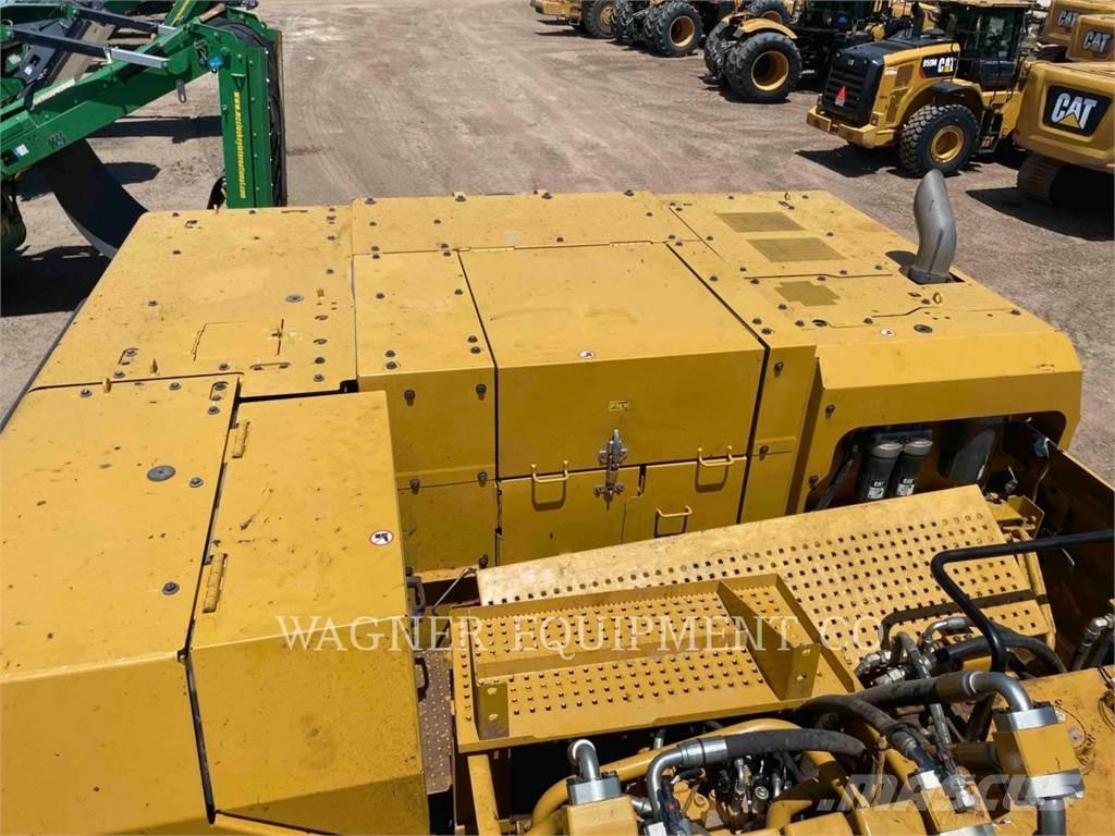 CAT 395 Telakaivukoneet