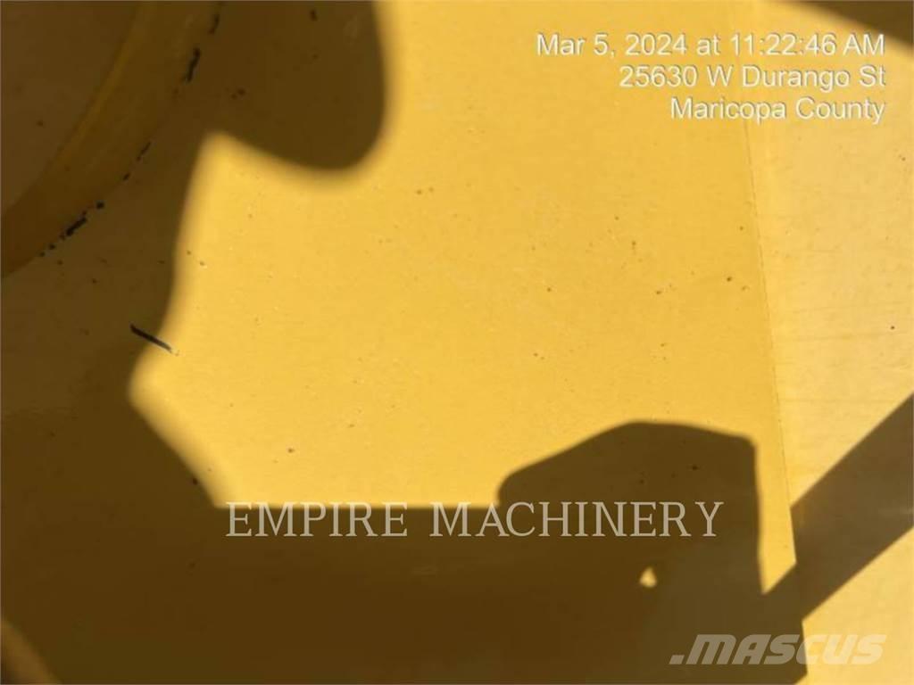 CAT 415F2 IL Pyöräkuormaajat