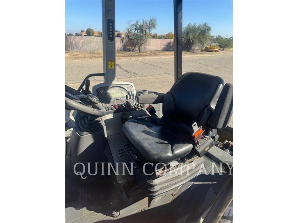 CAT 415F2 IL Kaivurikuormaajat