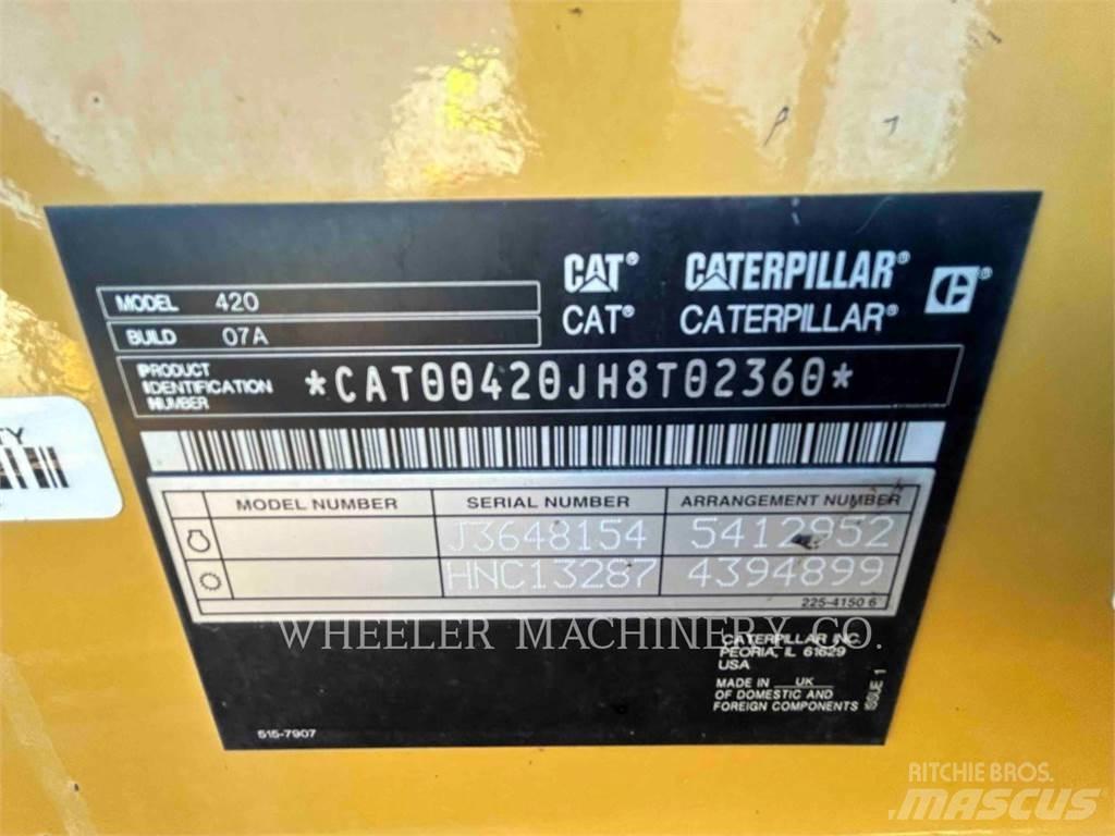 CAT 420 Kaivurikuormaajat