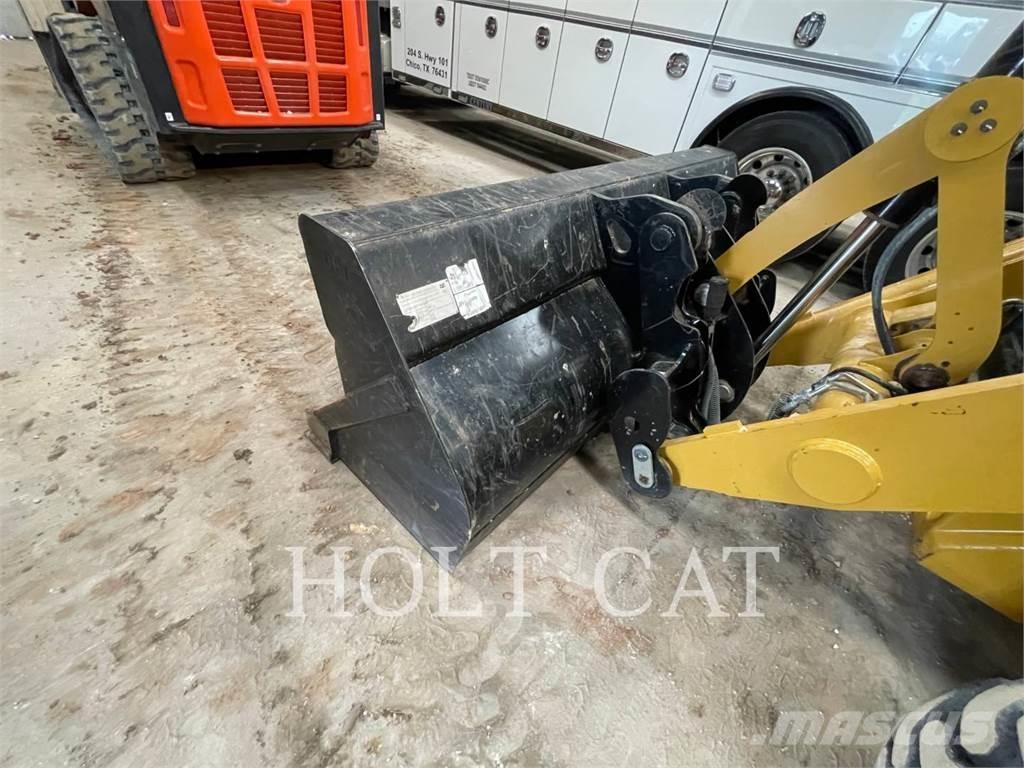 CAT 420-07XE Kaivurikuormaajat