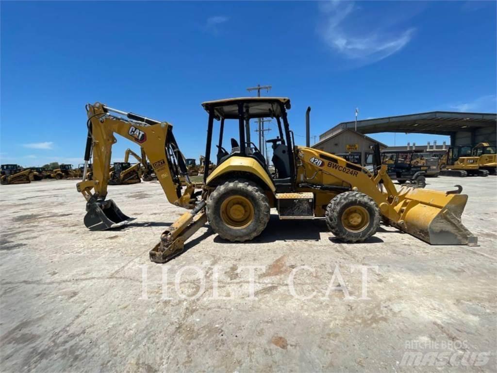 CAT 420 4SX Kaivurikuormaajat