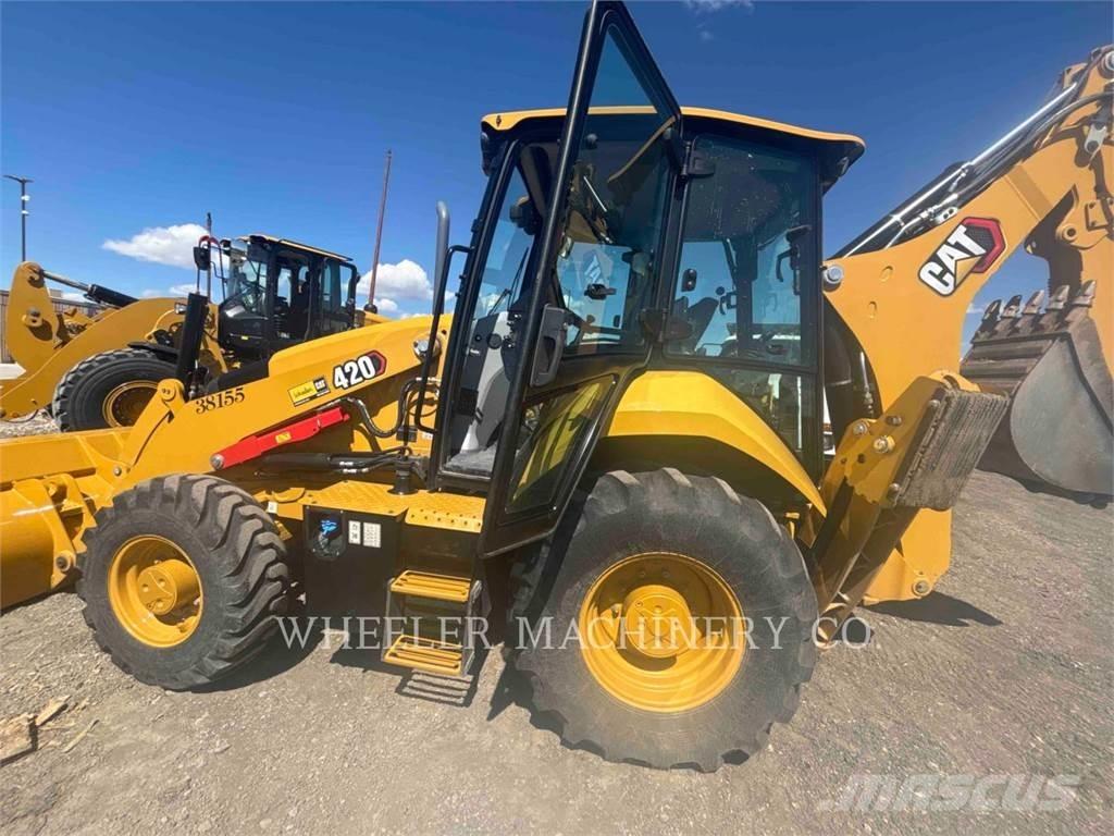 CAT 420 CF Kaivurikuormaajat