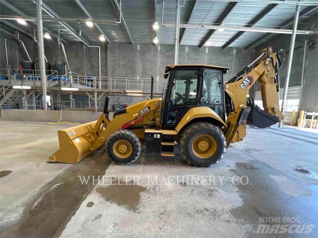 CAT 420 CF Kaivurikuormaajat