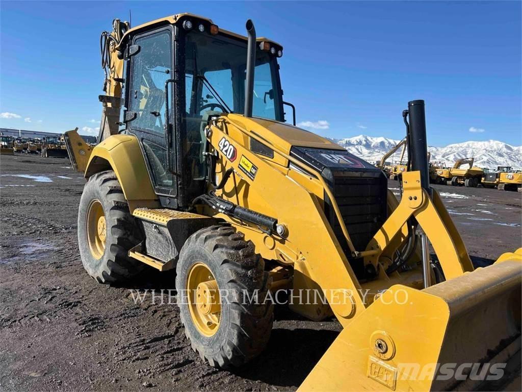 CAT 420 CF MP Kaivurikuormaajat