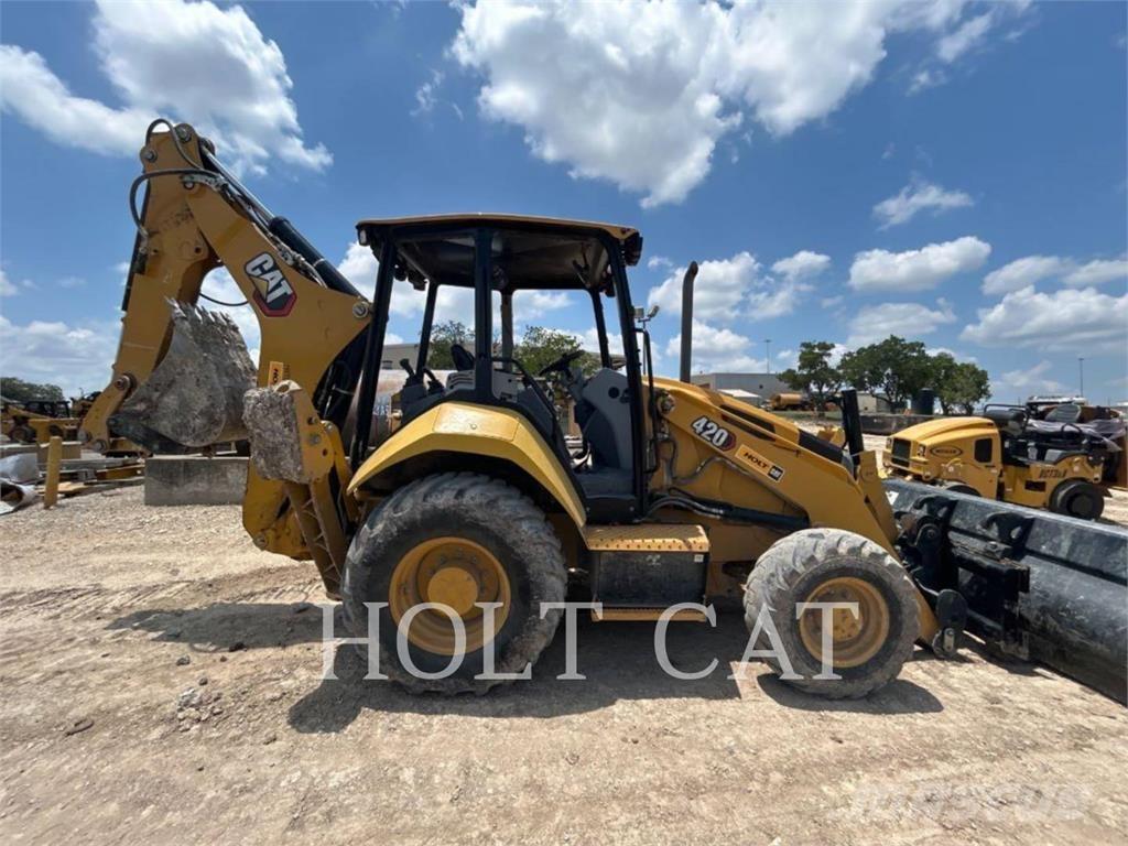 CAT 420 IT4SX Kaivurikuormaajat