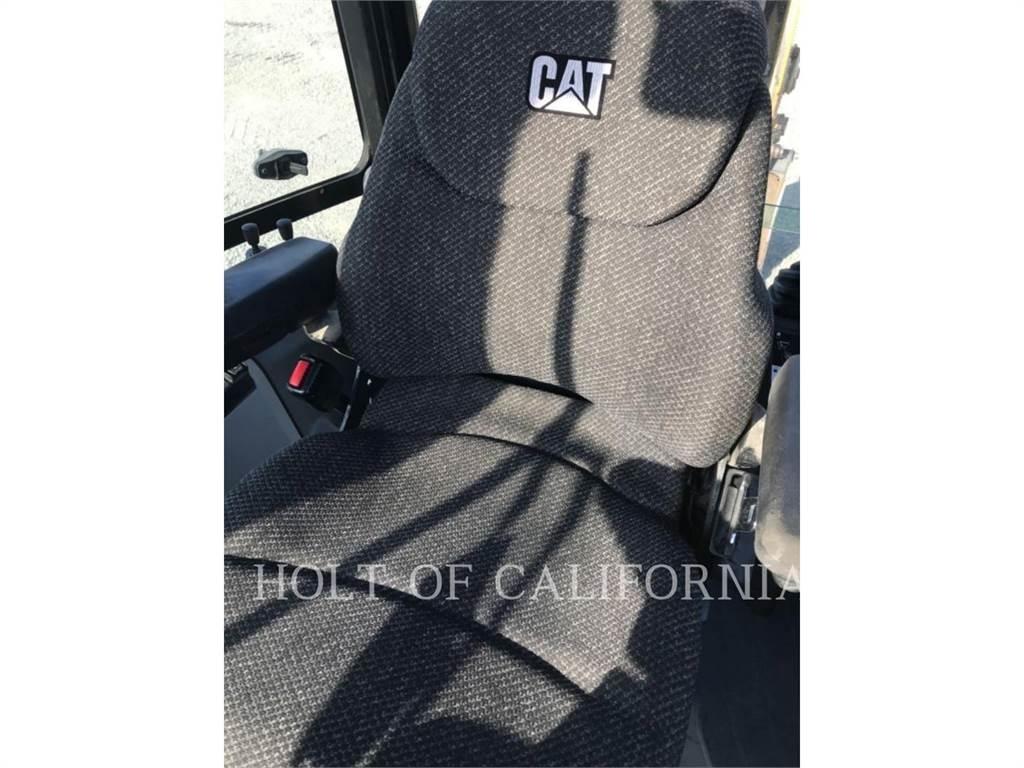 CAT 420F2 Kaivurikuormaajat