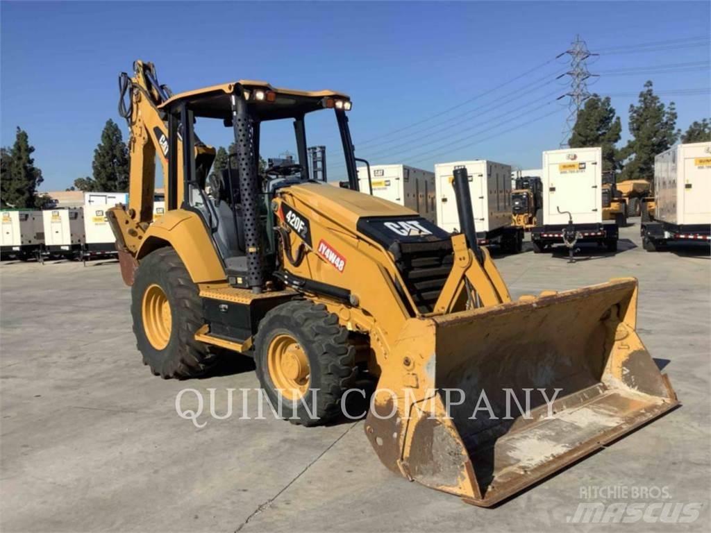 CAT 420F2 Kaivurikuormaajat