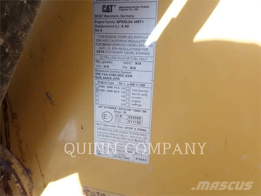 CAT 420F2 Kaivurikuormaajat