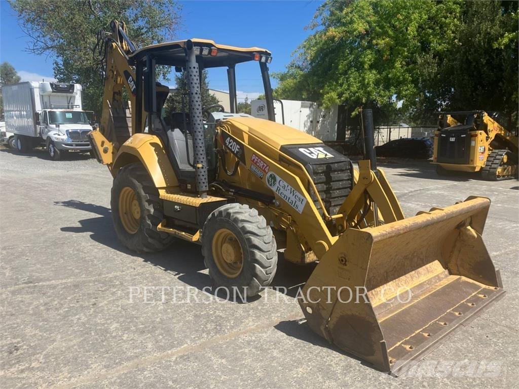 CAT 420F2 Kaivurikuormaajat