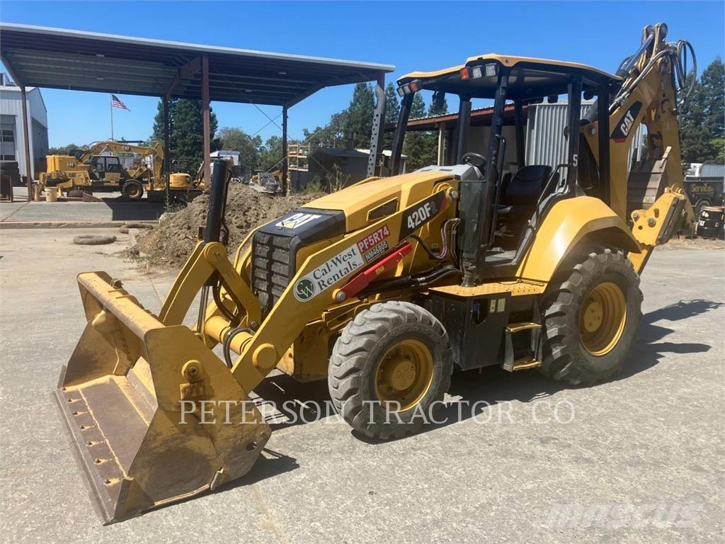 CAT 420F2 Kaivurikuormaajat