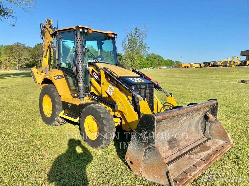 CAT 420F2 Kaivurikuormaajat