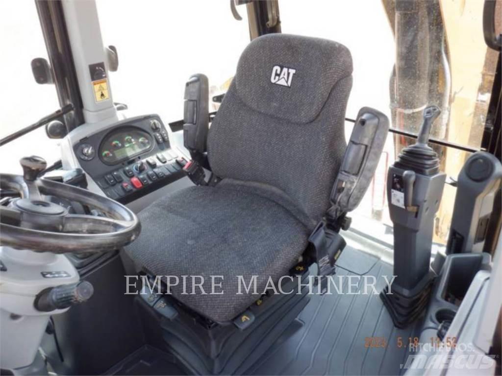 CAT 420F2 4ECP Kaivurikuormaajat