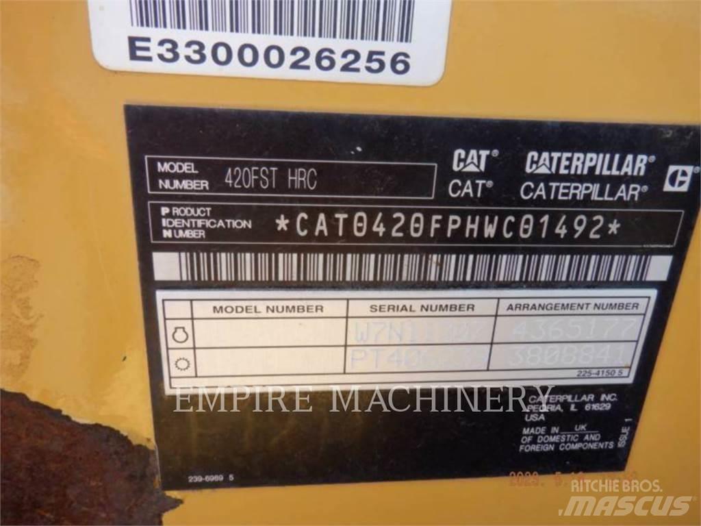 CAT 420F2 4ECP Kaivurikuormaajat