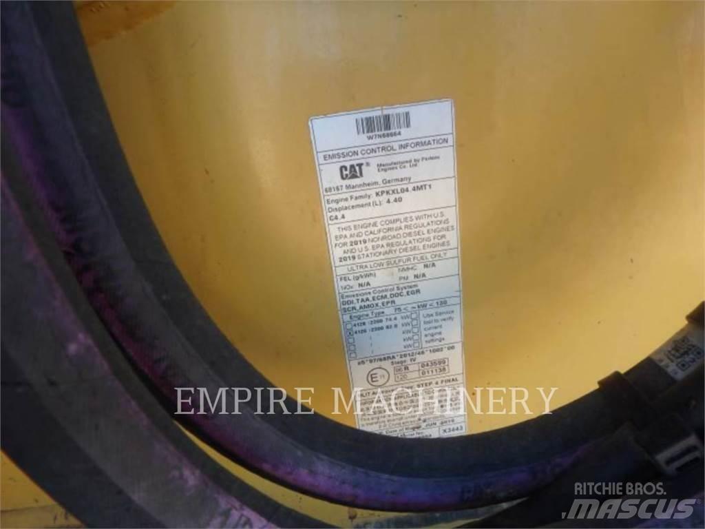CAT 420F2 4EO Kaivurikuormaajat