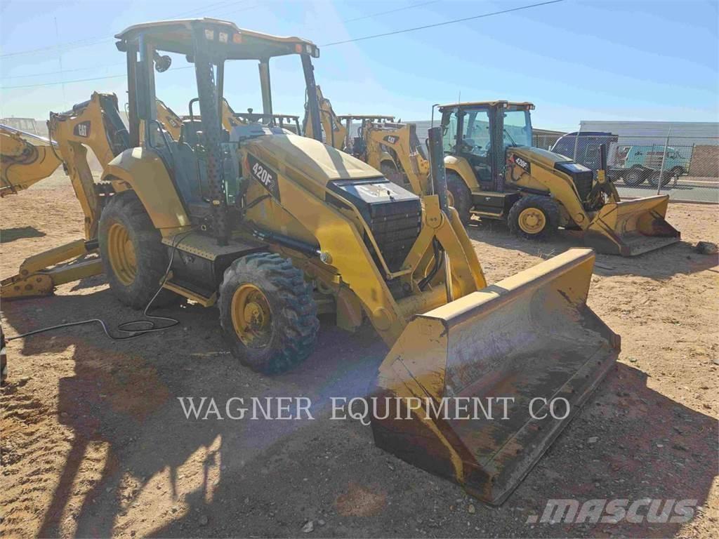 CAT 420F2 4WDE Kaivurikuormaajat