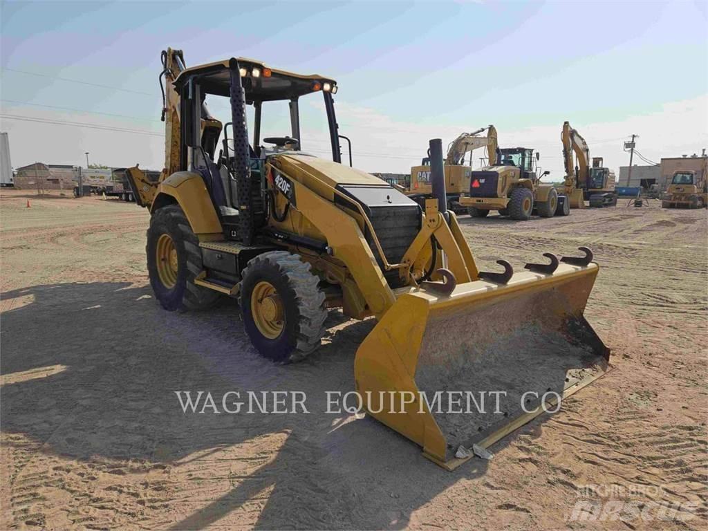 CAT 420F2 4WDS Kaivurikuormaajat