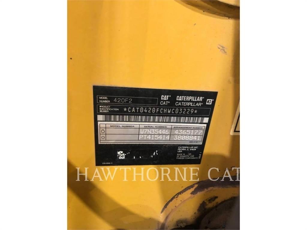 CAT 420F2 CAB Kaivurikuormaajat