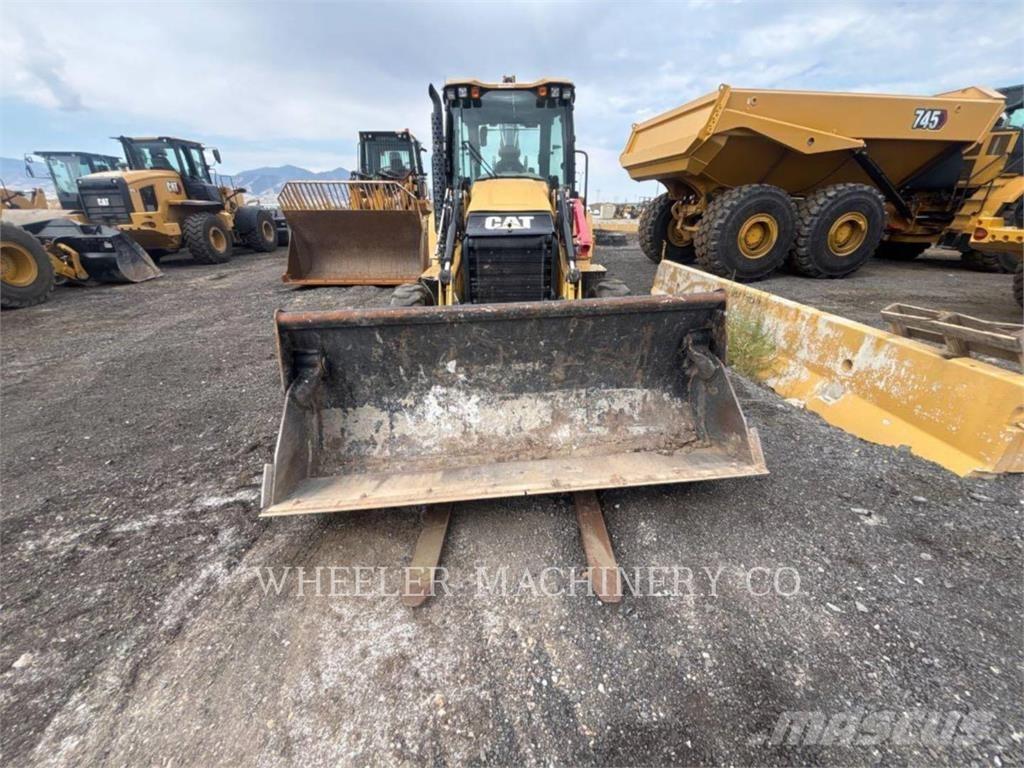 CAT 420F2 ITCF Kaivurikuormaajat