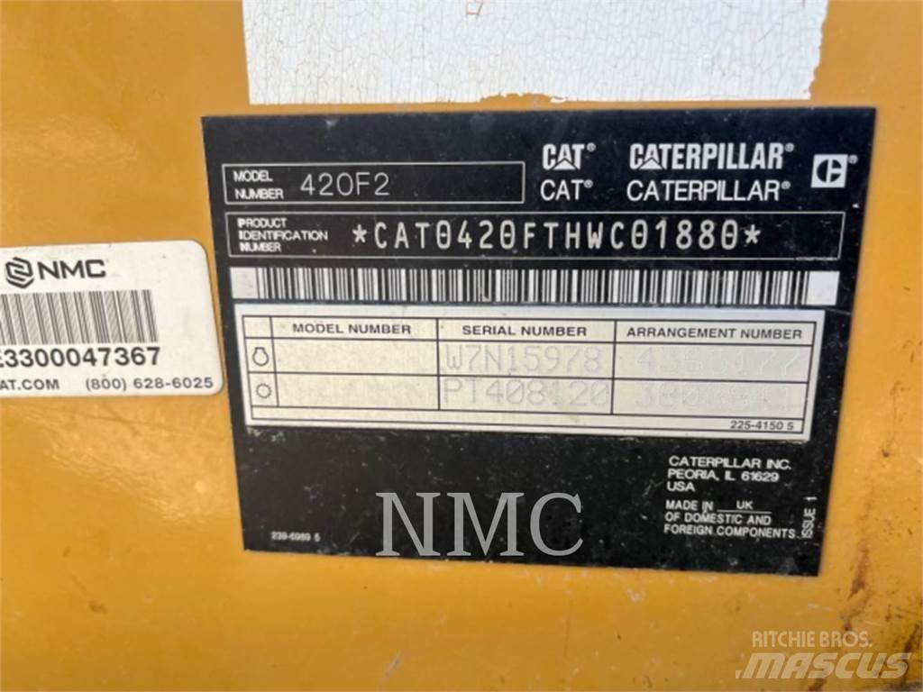 CAT 420F2 ST Kaivurikuormaajat