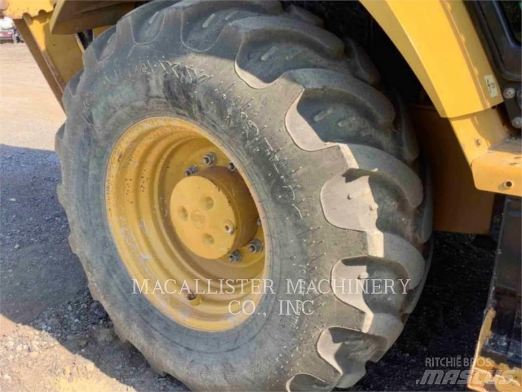CAT 420F2IT Kaivurikuormaajat