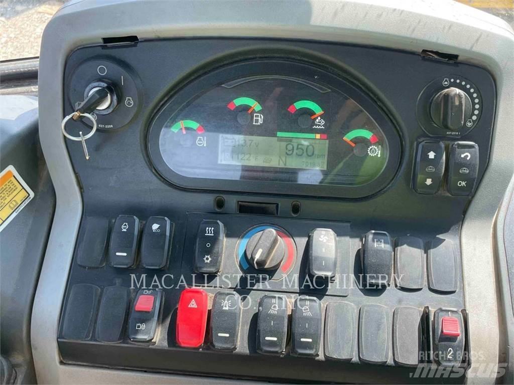 CAT 420F2IT Kaivurikuormaajat