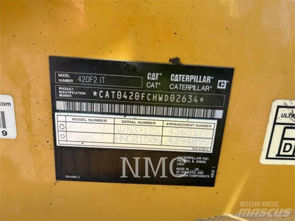CAT 420F2IT Kaivurikuormaajat