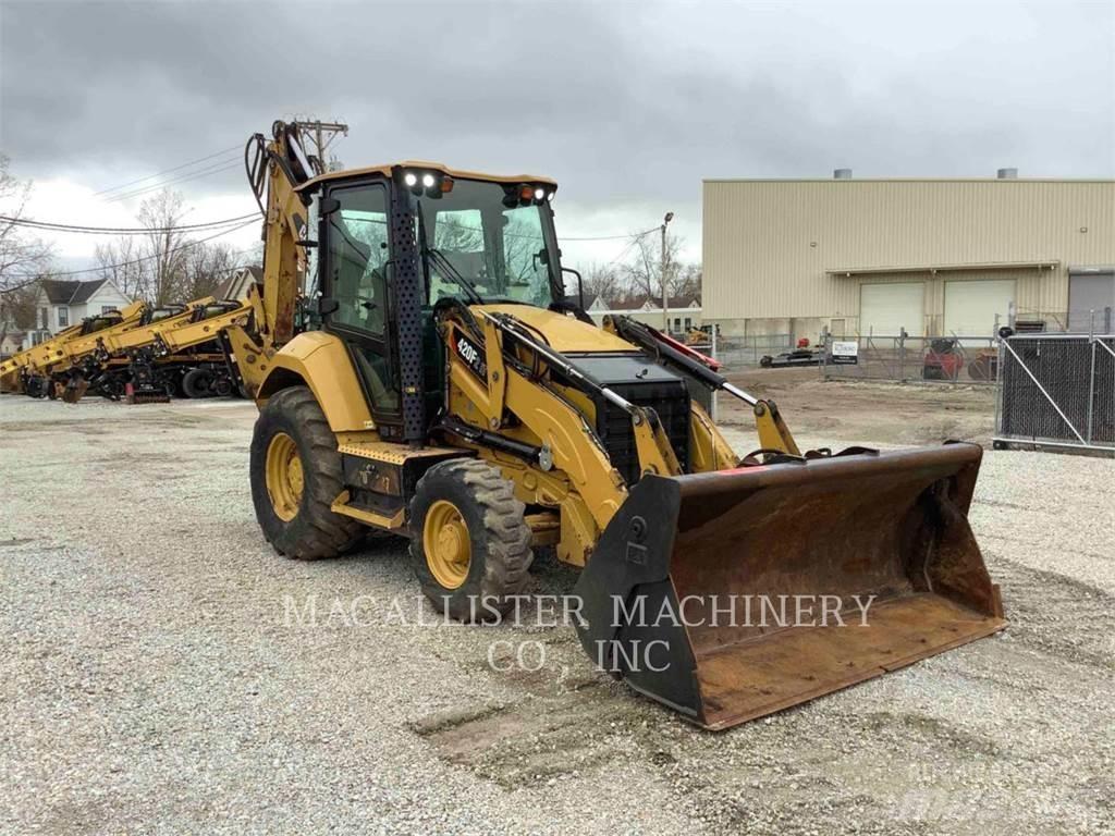 CAT 420F2IT Kaivurikuormaajat