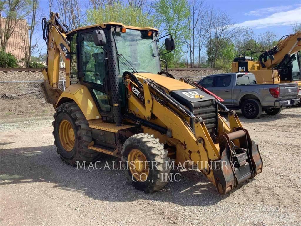 CAT 420F2IT Kaivurikuormaajat