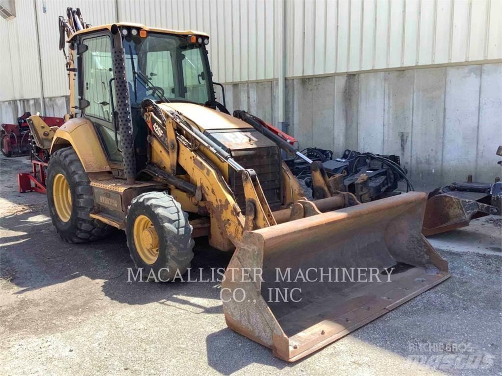 CAT 420F2IT Kaivurikuormaajat