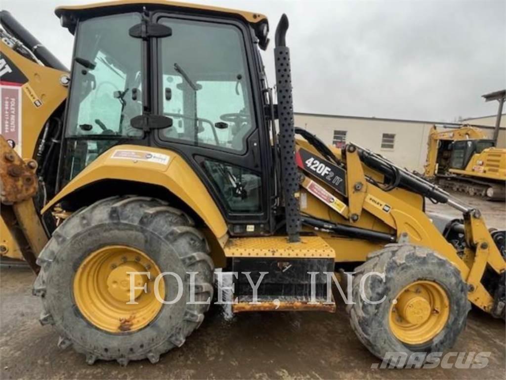 CAT 420F2IT Kaivurikuormaajat