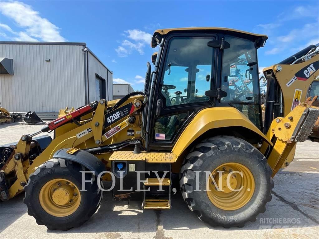CAT 420F2IT Kaivurikuormaajat