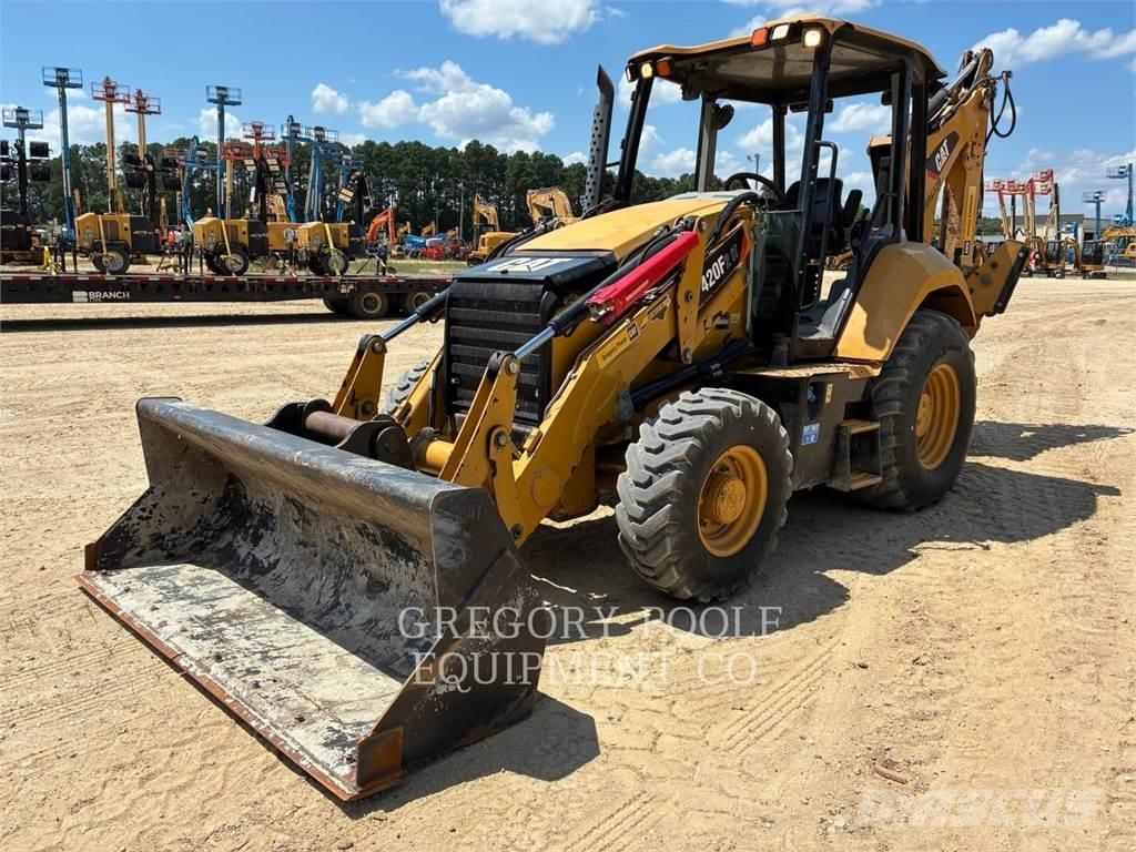 CAT 420F2IT Kaivurikuormaajat