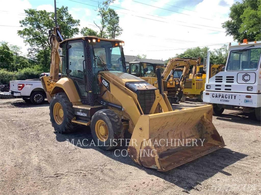 CAT 420F2ST Kaivurikuormaajat