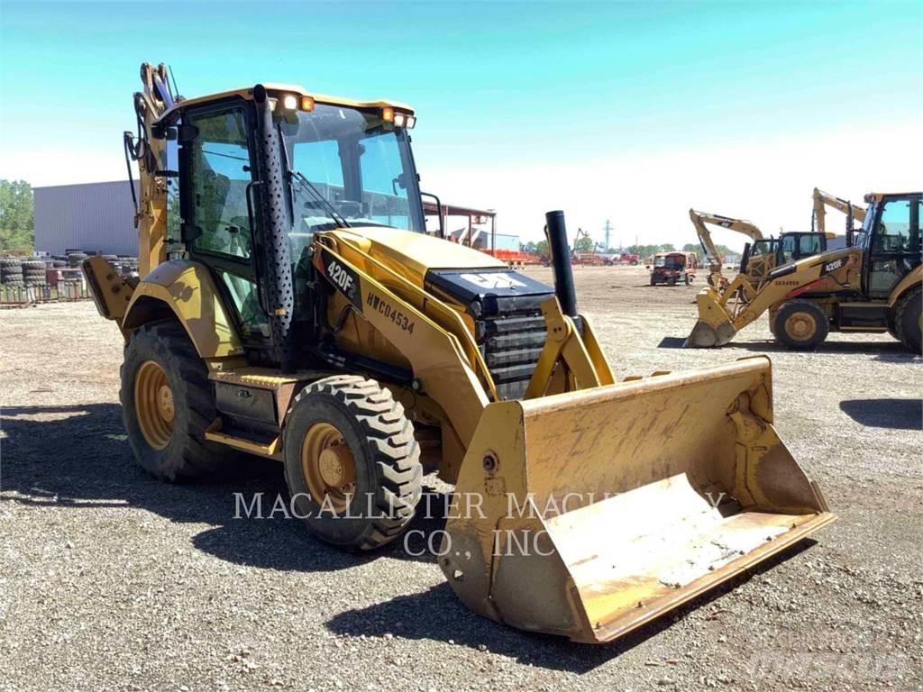 CAT 420F2ST Kaivurikuormaajat