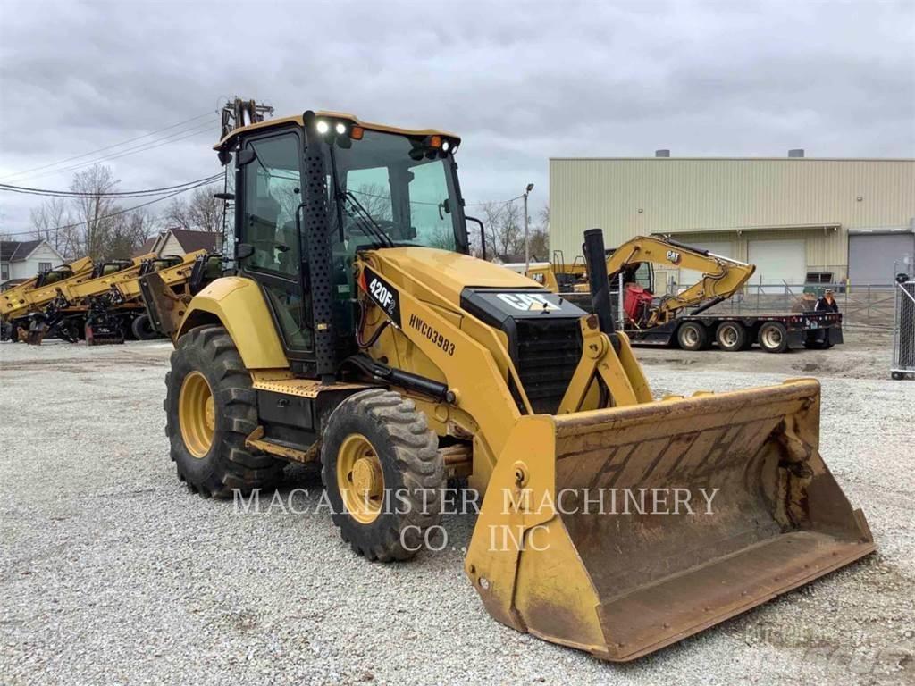 CAT 420F2ST Kaivurikuormaajat