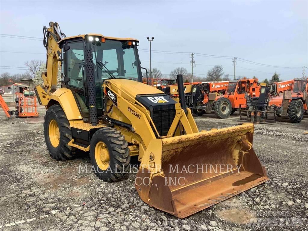 CAT 420F2ST Kaivurikuormaajat