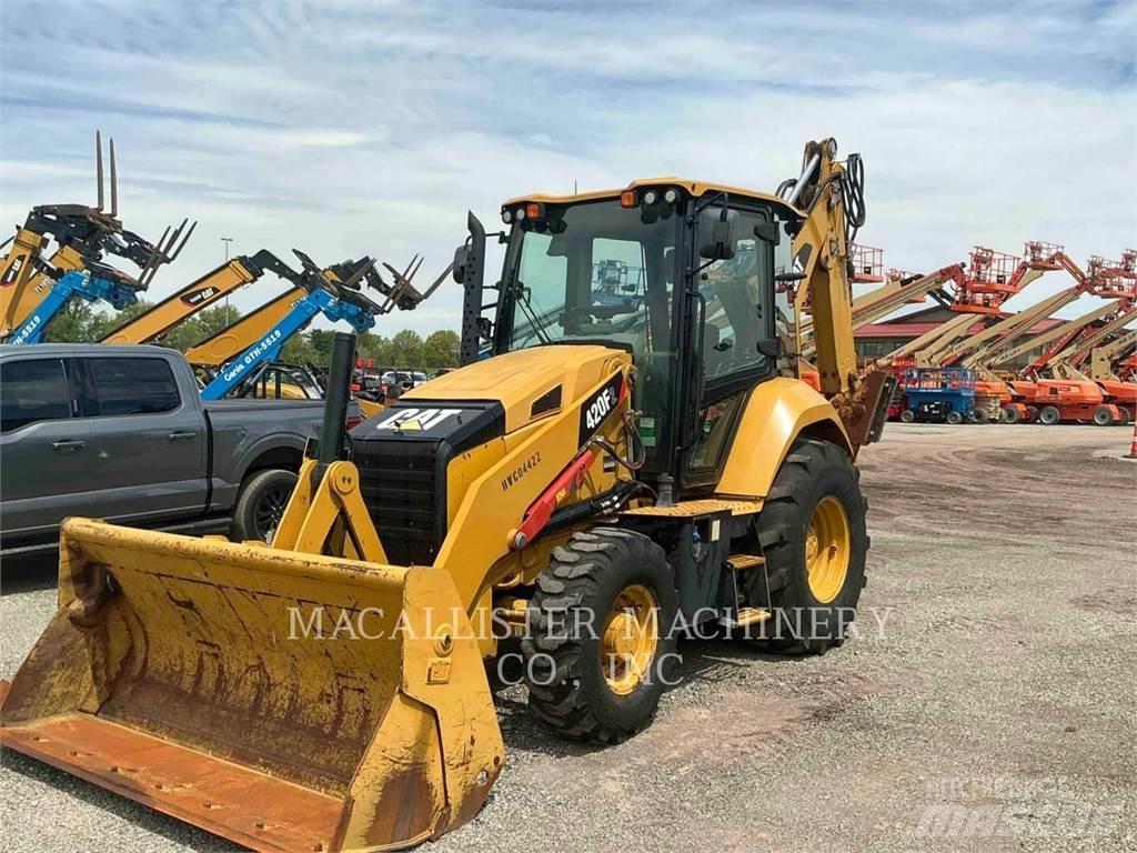CAT 420F2ST Kaivurikuormaajat