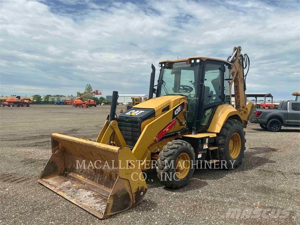 CAT 420F2ST Kaivurikuormaajat