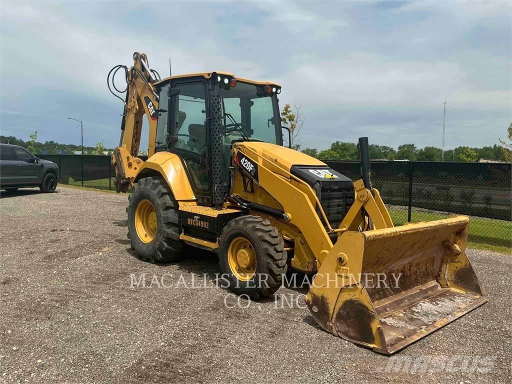 CAT 420F2ST Kaivurikuormaajat