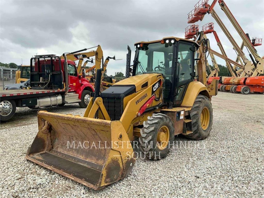 CAT 420F2ST Kaivurikuormaajat