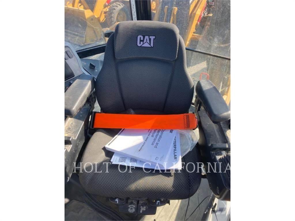CAT 420XE Kaivurikuormaajat