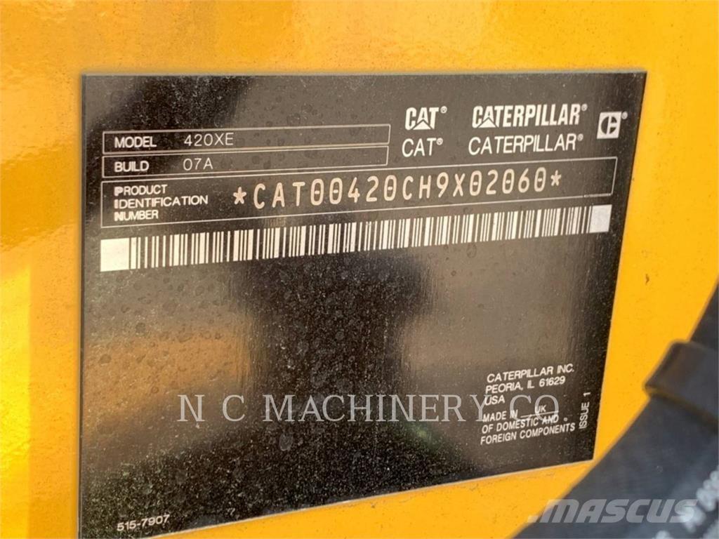 CAT 420XE Kaivurikuormaajat